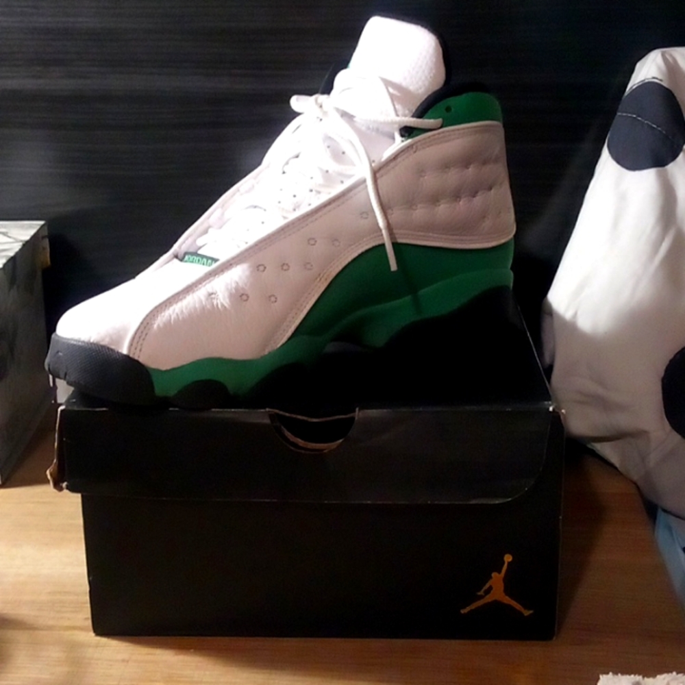 Sneakers